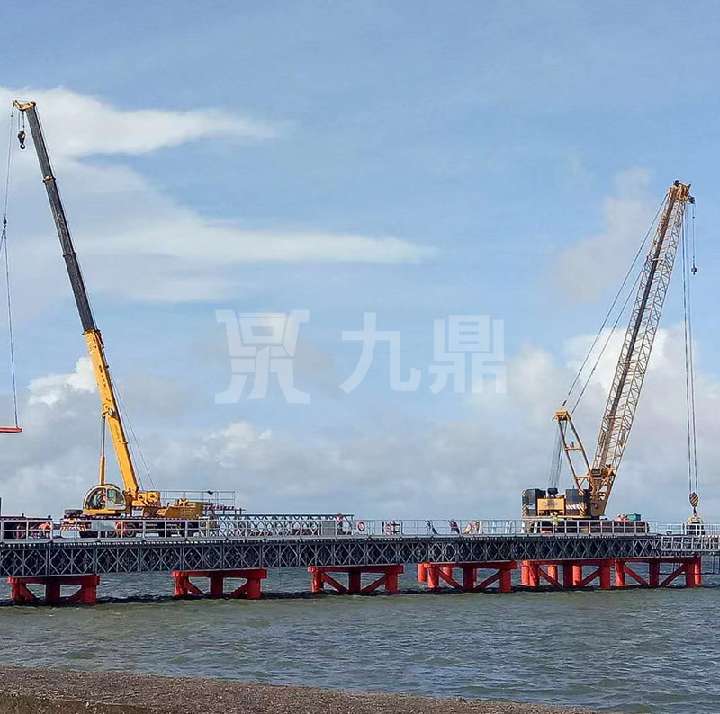 貝雷橋主要受力構件有哪些？